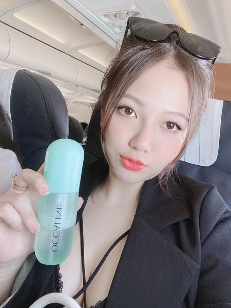 xit-duong-cang-bong-te-bao-goc-drlacir-occaline-smooth-spray-co-thanh-phan-gi-ma-hot-den-vay